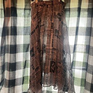 Newspaper skirt